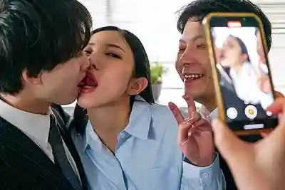 NGOD-320 證券公司人妻 日圓貶值股價飆升 職場女強人被客戶投訴後慘遭硬挺巨根狠狠貫穿寢取 ~ 北野未奈的劇照15