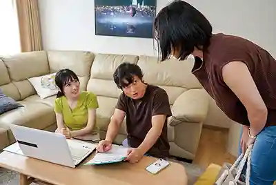 NGOD-322 發現鄰居人妻的私密賬號後 讓平時端莊的她露出飢渴下體的淫蕩本性 ~ 朝妃莉緒 的劇照7