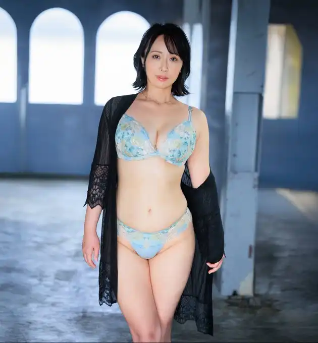 中島美南第1張寫真