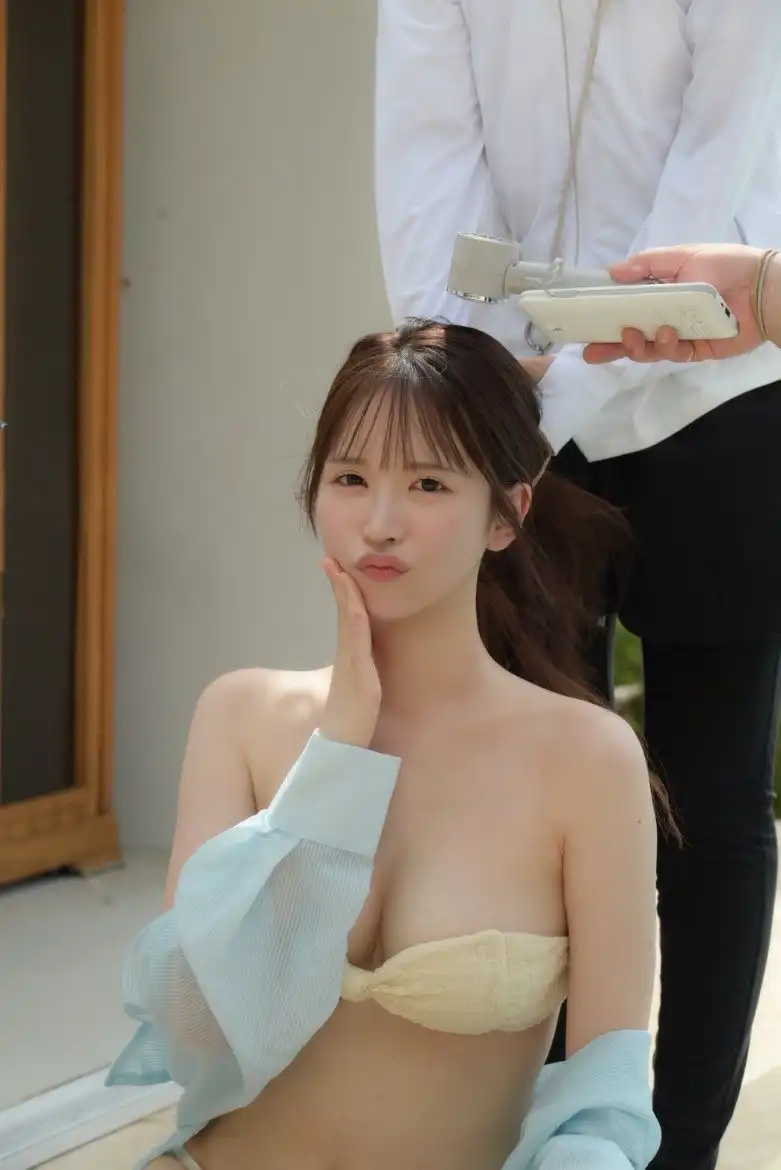 辻美衣奈第21張寫真