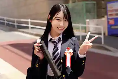 NGHJ-049 3分鍾前還是女高中生！～2026年～畢業典禮剛結束就往充滿回憶的制服上大量顏射！濃稠精液淋滿全身！聞到肉棒味後發情直接生中出！ ~ 國仲有菜 本城花 朝妃莉緒 倉木詩織 的劇照12