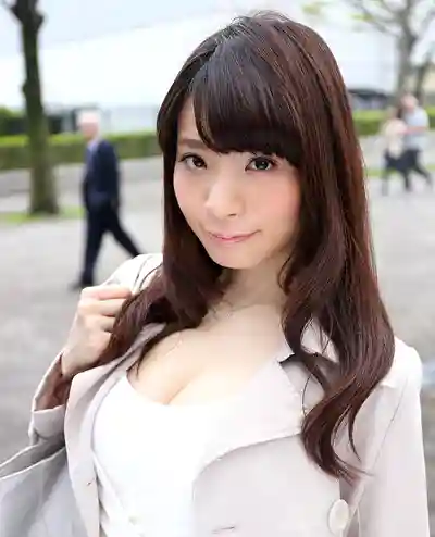 八橋彩子封面照片寫真