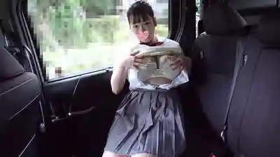 DAVK-115 清純黑發田舍妹脫衣驚見超下品巨大乳暈100cm爆乳 被中年大叔集團猛烈抽插爽到失禁高潮不斷 6P中出大亂交 的劇照7