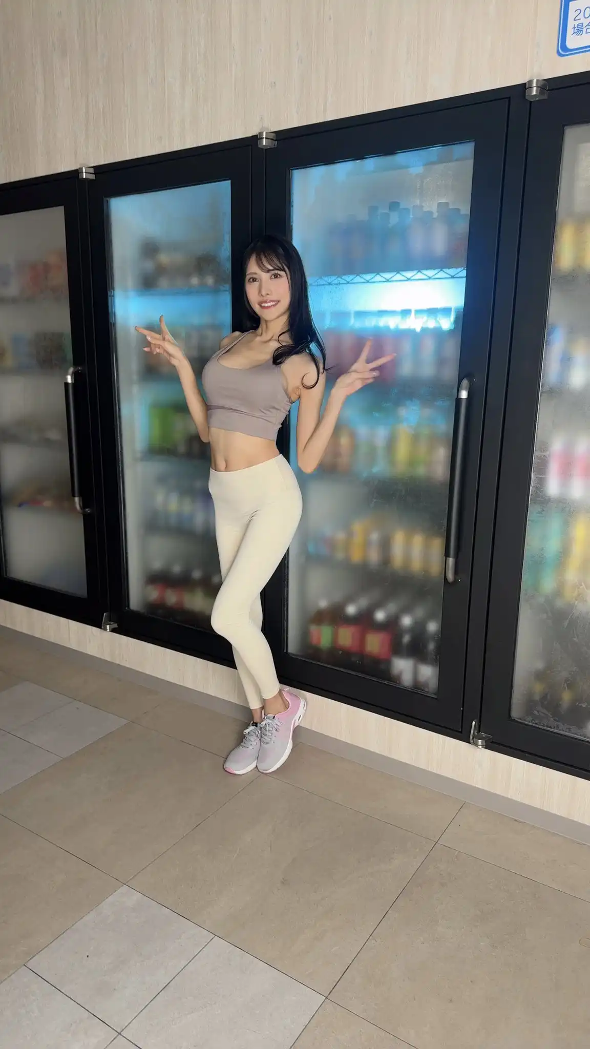 花衣椿第27張寫真