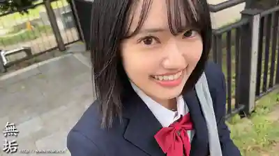 MUDR-365 渴望長大的制服少女偷溜出修學旅行 和大叔深吻約會後直奔酒店被中出無數次 ~ 八坂凪的劇照10