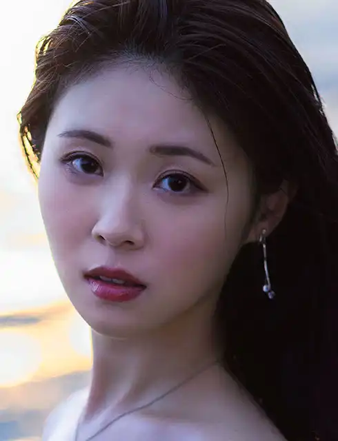 久遠美緒第1張寫真