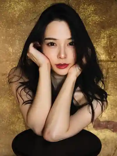 吉高寧寧封面照片寫真