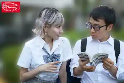 CJOD-503 想看漫畫就拿你的小穴來給我幹 辣妹騎乘打樁中出 ~ 春陽萌花 的劇照14