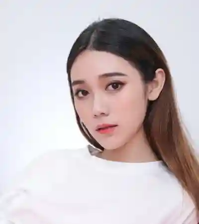 高小颜封面照片寫真