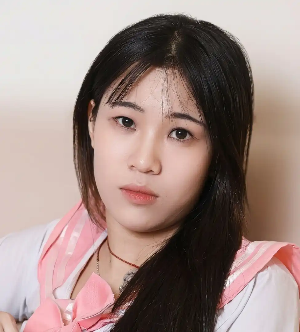 张小九第3張寫真