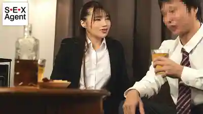 AGAV-165 散發性費洛蒙的騷女中出睡眠姦 極惡上司趁爛醉新人女職員熟睡時偷偷讓她懷孕的劇照17