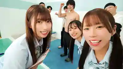 MKMP-713 游泳社淫亂女經理們來者不拒 全身浴精42發！穿著死庫水隨時隨地亂交即插合宿 ~ 逢泽美优 花守夏歩 天羽梨梨花的劇照17