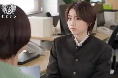 PFES-137 教會我愛情的人是...老師！為了見到心愛的女教師而女扮男裝入學的癡情少女與有點壞心眼的色情女教師的課後蕾絲物語 ~ 美咲かんな 新田好実的劇照9