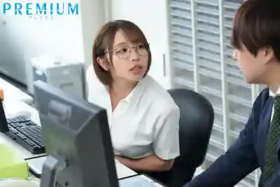 PFES-135 早上醒來發現平時高冷的公司地味巨乳女同事光着屁股撒嬌 超大肉棒讓她欲罷不能被中出到爽翻 ~ 宍戸裏帆 的劇照10