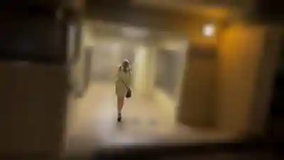 MADO-012 M區金發雙馬尾小只馬辣妹外送茶 ~ 藍瀬ミナ  的劇照16