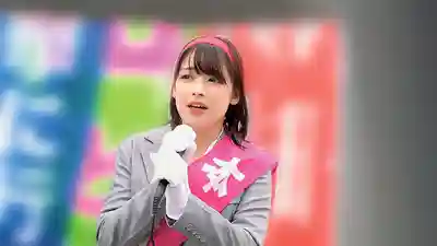 HRSM-138 綁架強暴自由派女議員 特工小組 ~ 道久天 佐野秋帆 高梨真緒 的劇照1