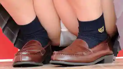 HRSM-137 卒業生 被拘束迷奸的過激凌辱 清純小穴被大肉棒幹到痙攣而高潮淪陷的制服美少女 的劇照12