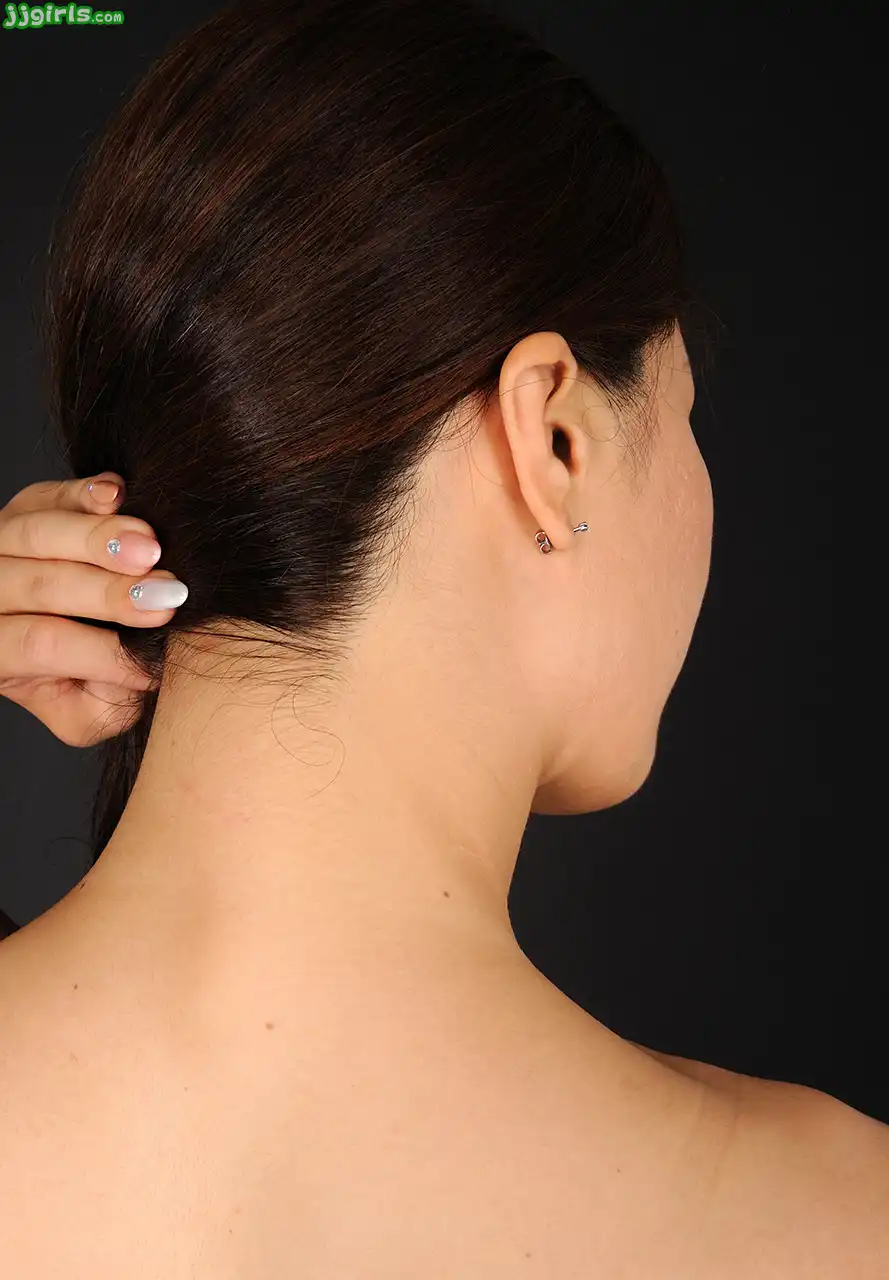 片瀬仁美第376張寫真