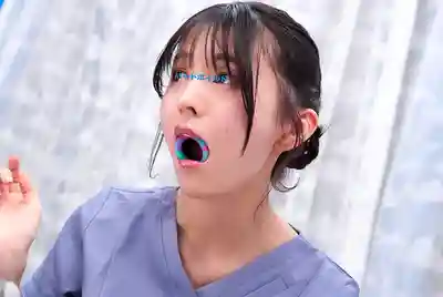 SVMGM-047 魔鏡號硬派企劃 現役護士挑戰用嘴幫患者包莖治療 勃起肉棒被舌技舔到露出龜頭 ~ 天羽梨梨花 宍戸裏帆 幸村泉希 的劇照1