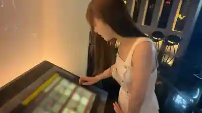 URKN-1701 超主觀視角 顏值爆表美乳翹臀姐姐的打炮自拍 只想解決性欲的的淫蕩姐姐直奔酒店 被美乳娘榨精兩發 ~ 天馬唯 的劇照10