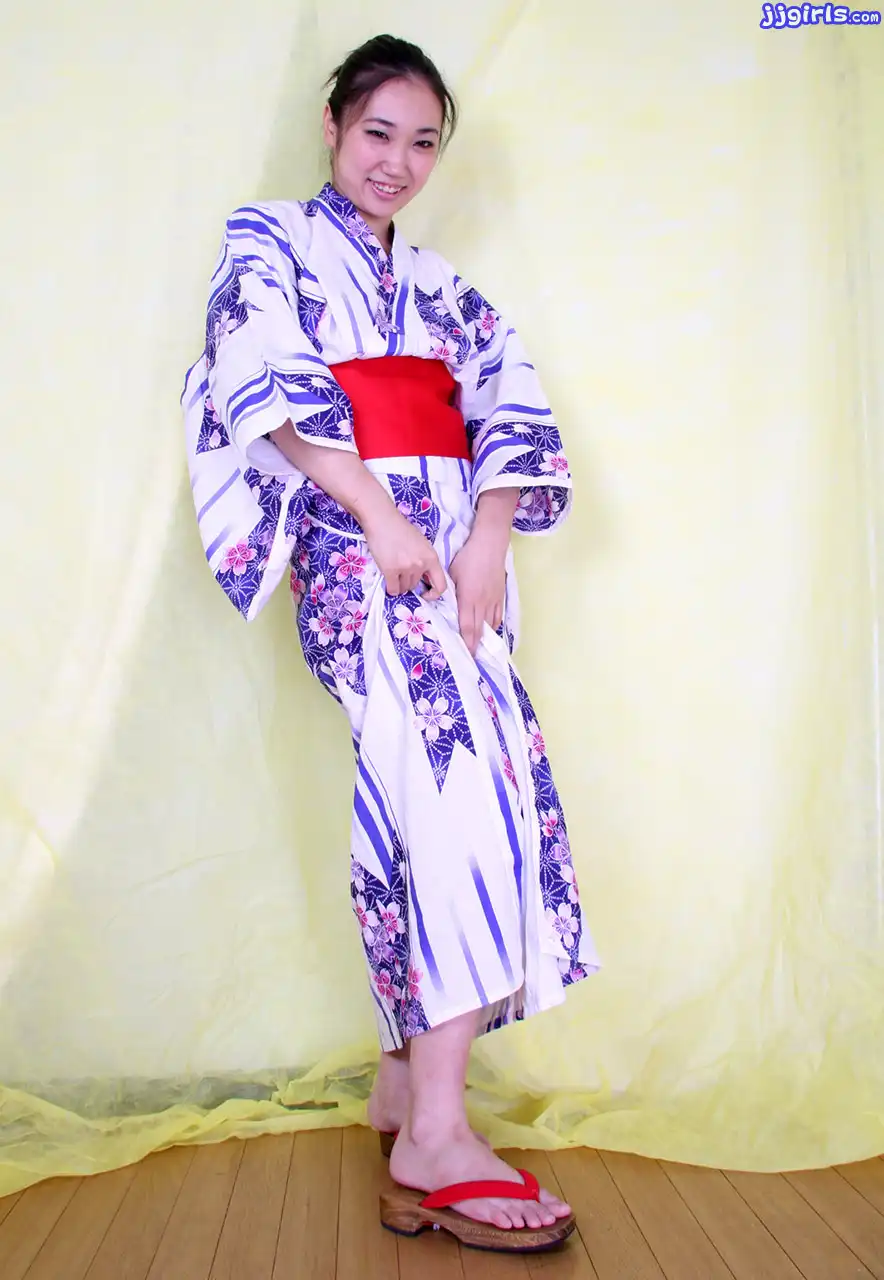 桃井早苗第256張寫真