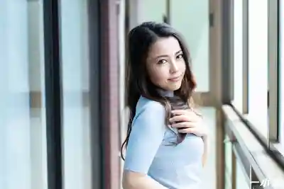 1PON-030719_819 露底誘惑 魔性騷浪纖細美熟女 ~ 広瀬奈津美的劇照19