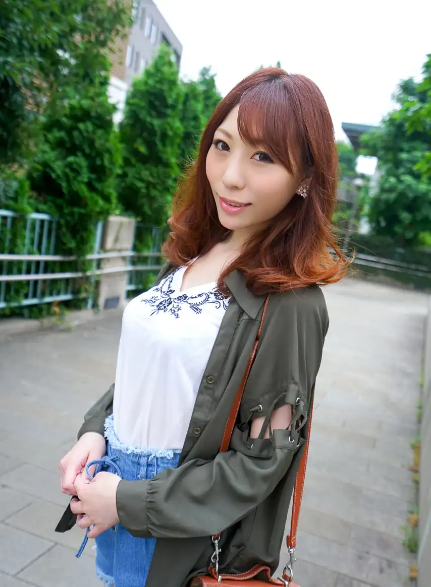 本多由奈第24張寫真