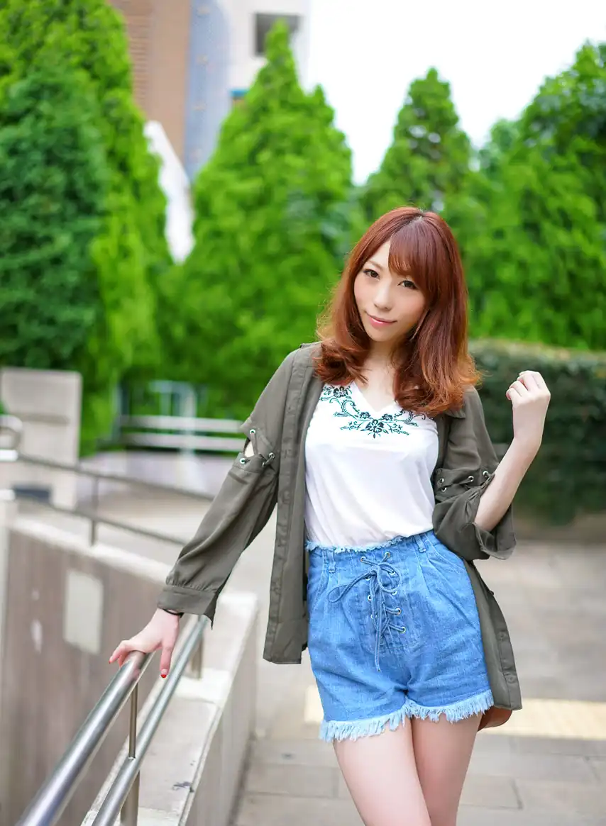 本多由奈第31張寫真