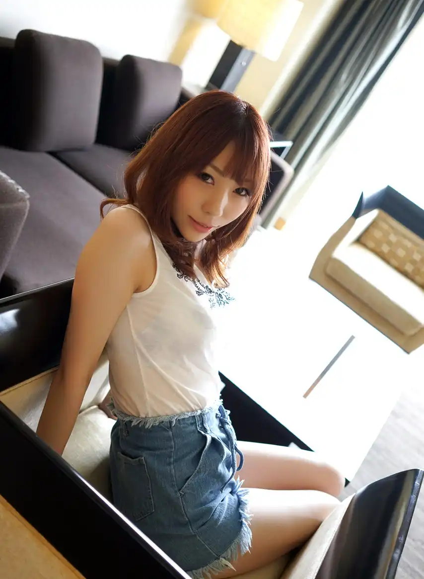 本多由奈第72張寫真