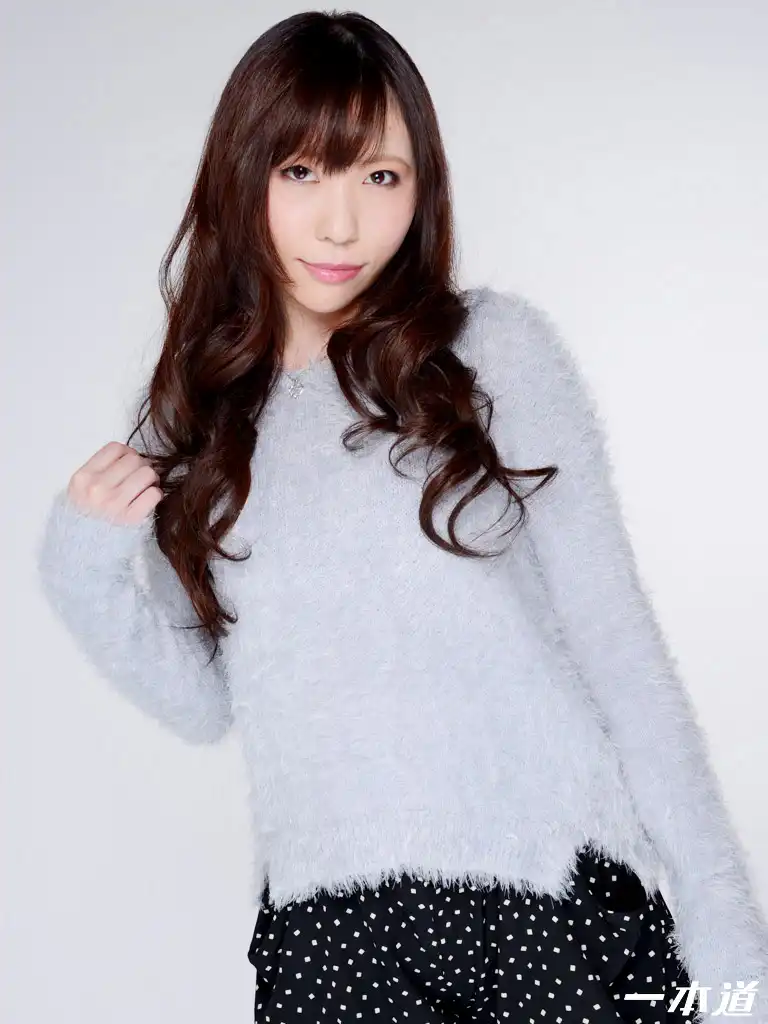 本多由奈第130張寫真