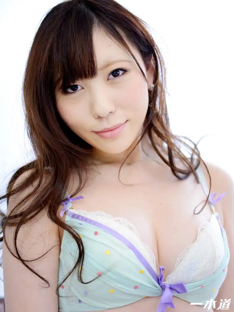 本多由奈第149張寫真