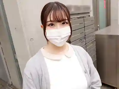 DVEH-084 口罩美女牙科護士奪走童貞男初吻後發情失控 忘了工作直接生插中出破處 ~ 有村希 斎木香住 似鳥日菜 鈴木真夕 的劇照12