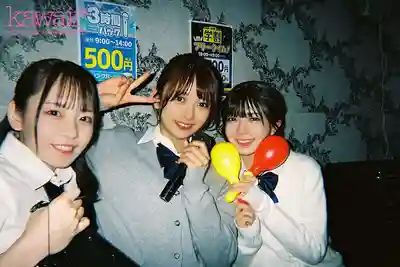 CAWD-960 都立高中歸宅部JK閨蜜4人組 放飛自我違反校規的4P後宮大作戰 ~ 日向由奈 西元美紗 北岡果林 幸村泉希 的劇照8