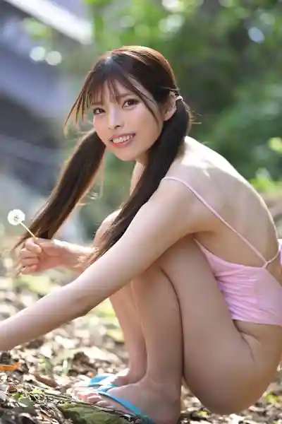 本間亞紗美第4張寫真