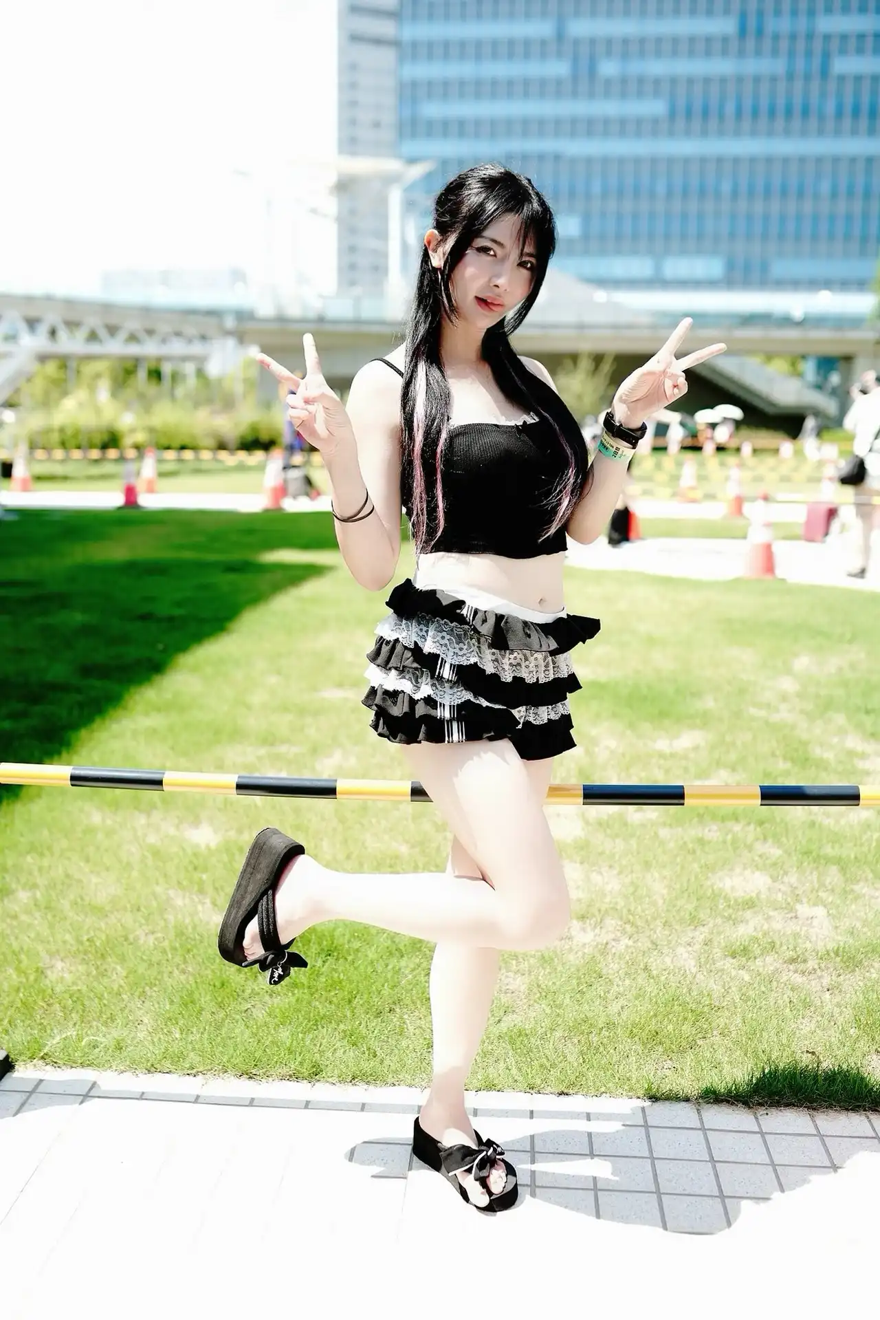 飯成直緒第27張寫真