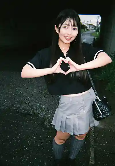 JERA-030 「想被射在裏面...」和無毛美少女的真正半外半中出約會 ~ 泉莉音 的劇照17