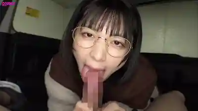 HAWA-376 性慾超強！工作帶小孩忙到沒空自慰的單親媽媽中出性愛 由美28歲的劇照6