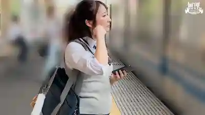 MURIKURI-003 大屁股J●癡●真實無套路線 中出着牀後繼續追擊內射直到懷孕 ~ 末広純 的劇照20