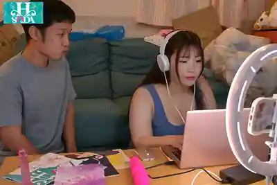 HSODA-105 零分陰角廢宅姐姐足不出戶 超爆乳超翹臀為實戰苦練自慰 沒想到姐姐的淫蕩肉體升級成120分的做愛對象 ~ 大原理央的劇照4