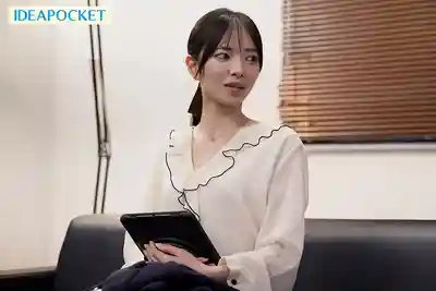 IPZZ-845 新人出道！工作生活都超充實的美女精英OL 一聊到色色話題就害羞得不行 反差萌爆表的社長祕書 AV DEBUT ~ 安西澪 的劇照7
