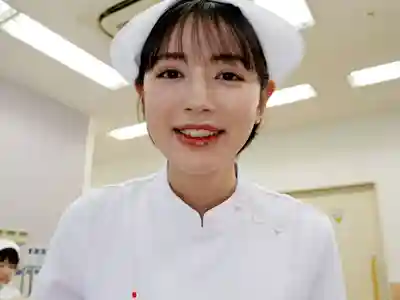 GVH-836 飲尿病棟 變態抖S癡女護士強迫患者喝聖水舔穴還管理射精 ~ 美咲佳奈的劇照17