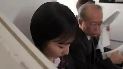 T38-057 通勤電車上被癡漢集團徹底攻陷的巨乳女子校生 ~ 糸井瑠花的劇照13