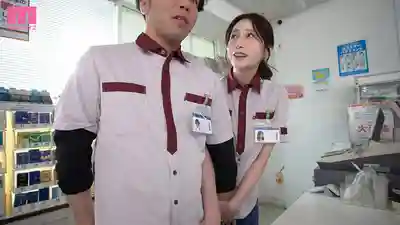 MIKR-084 巨臀美人妻被年輕同事的硬屌點燃欲火 汗流浹背的打工不倫中出20發 ~ 佐佐木明希 的劇照2