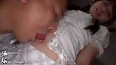 MUKC-122 超想紅的笑顏偶像美少女 偷偷進行枕營業 ~ 咲月陽菜 的劇照11