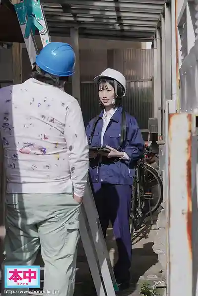 HMN-851 新人出道！脫掉工裝竟是52cm纖腰的淫蕩身材 在男人堆裏打拼的工地女監工被大屌男徹底徵服…中出 AV DEBUT ~ 高阪海愛 的劇照12
