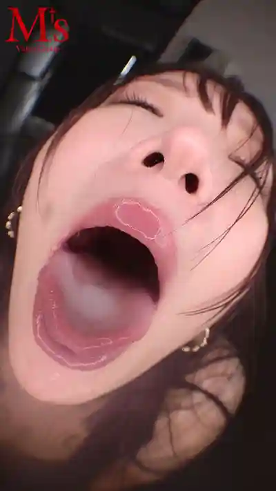 MVSD-688 肥臀×巨乳×肉腿 超愛肛交的肉感超級肥女辣妹用肉臀壓死你 ~ 大原理央  的劇照1