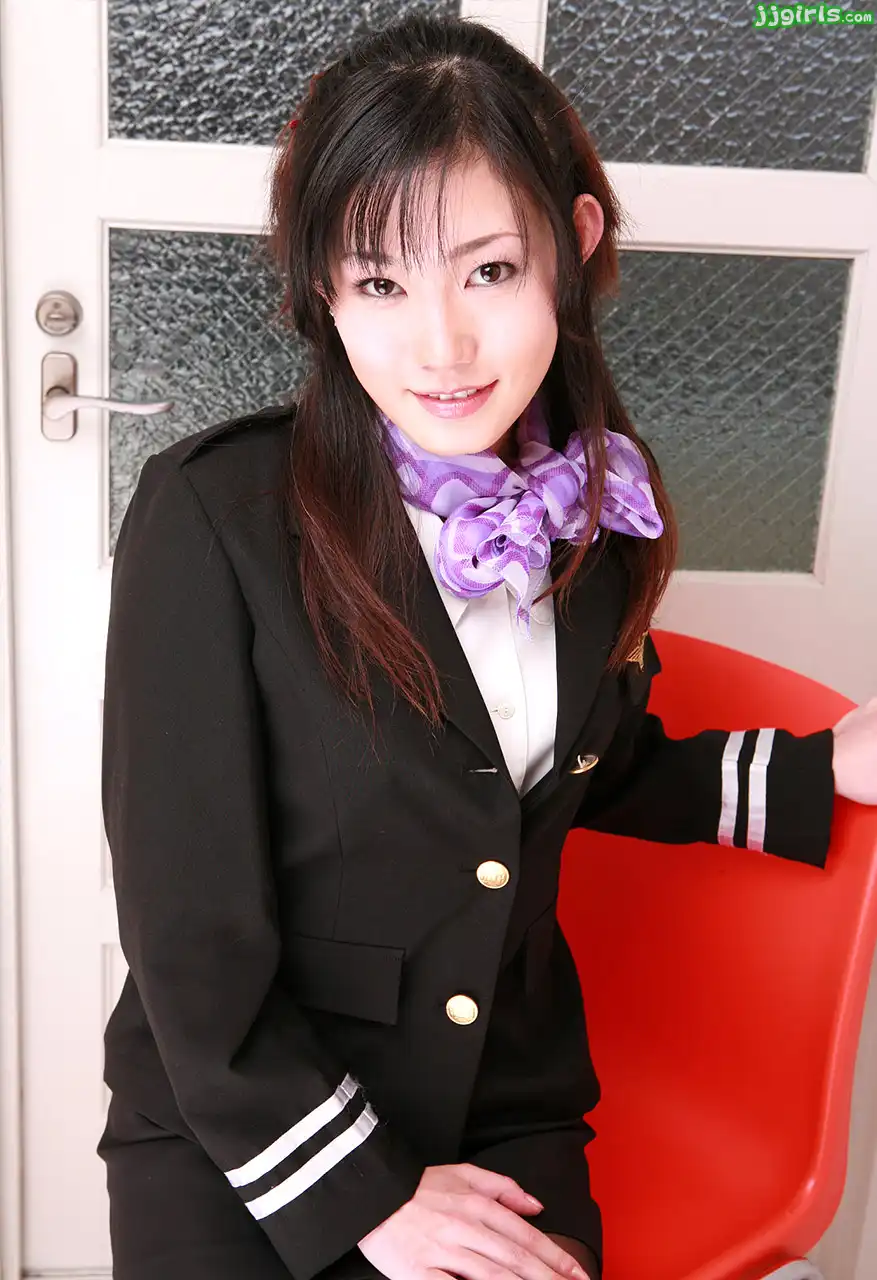 小峰由衣 第25張寫真