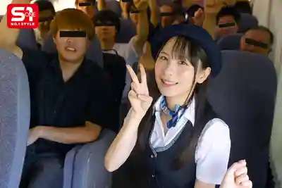 SNOS-182 前巴士導遊小姐的48小時粉絲巴士感謝祭之旅 素人男子們對憧憬AV女優的美顏柔乳近距離接觸大暴走！22發精液的大亂交 ~ 村上悠華 的劇照10