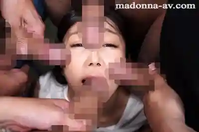 ROE-476 卒業式後 不良少年們帶着感謝與怨恨輪奸了女教師 ~ 大島優香 的劇照4