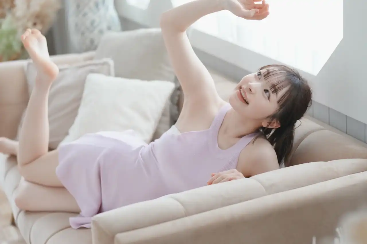 白花仁愛第39張寫真